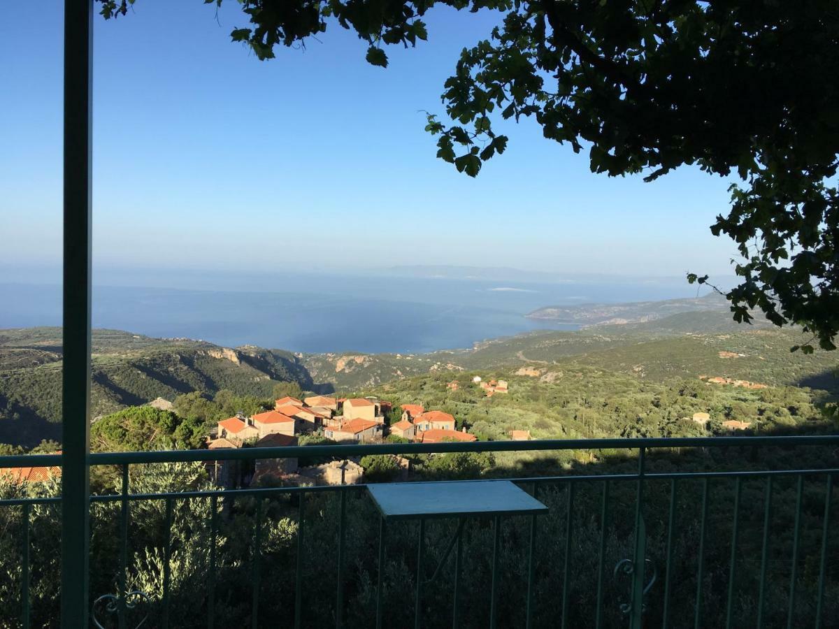 Nefeli Villa Tseria Luaran gambar