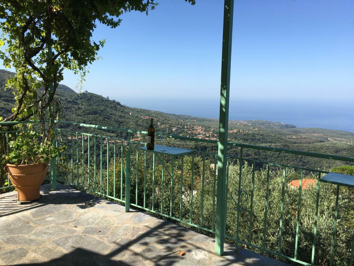 Nefeli Villa Tseria Luaran gambar