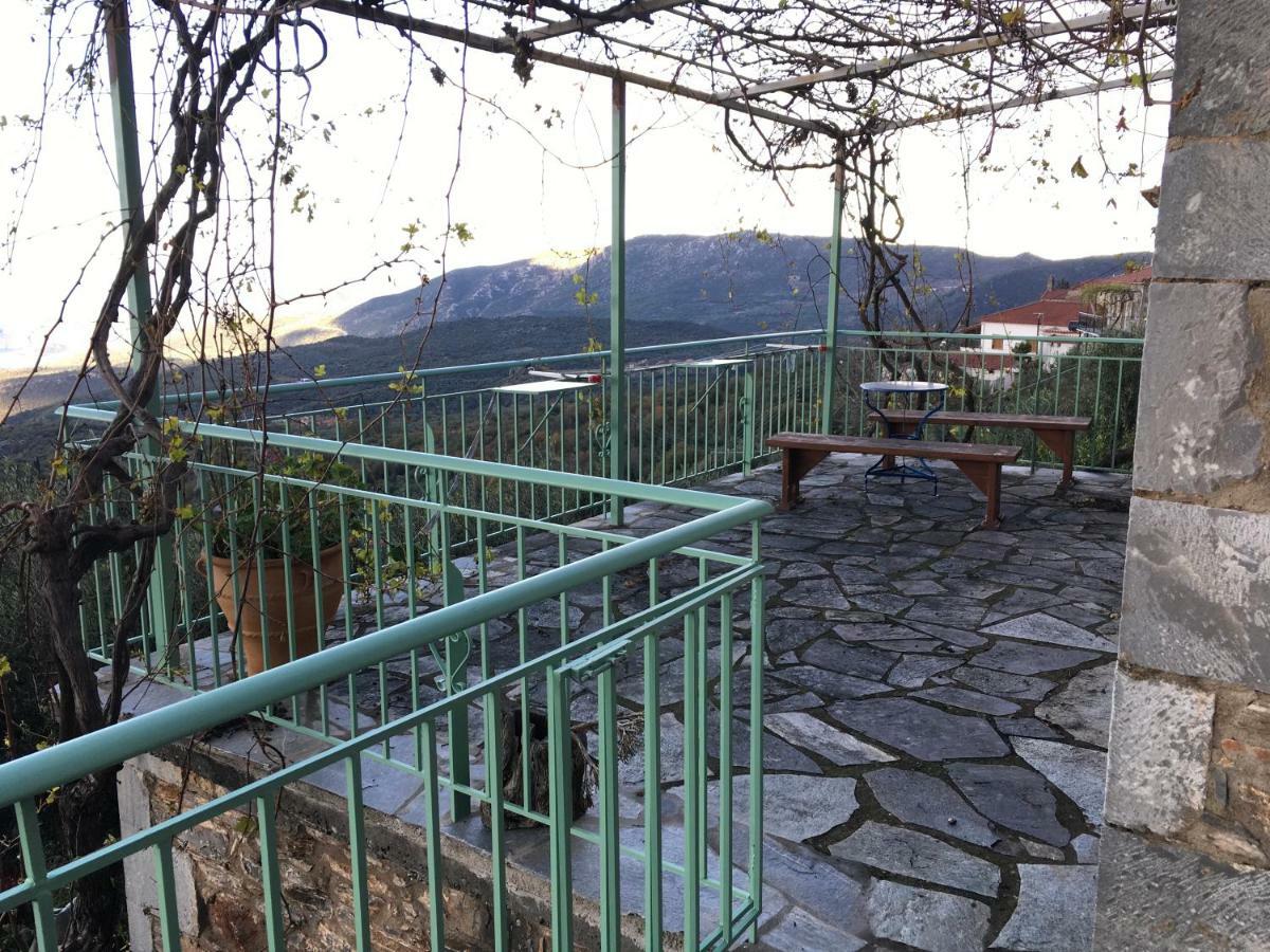 Nefeli Villa Tseria Luaran gambar
