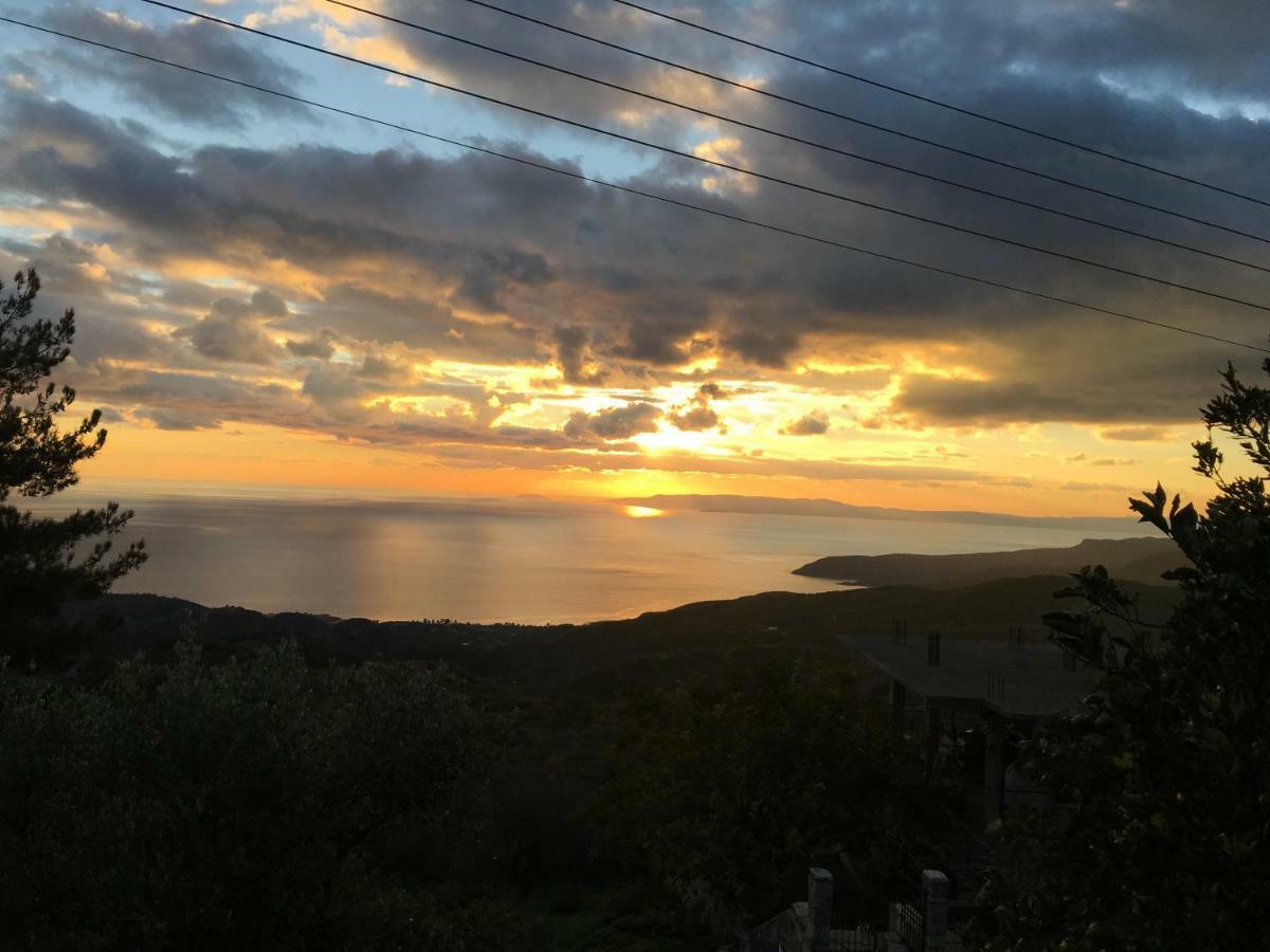 Nefeli Villa Tseria Luaran gambar