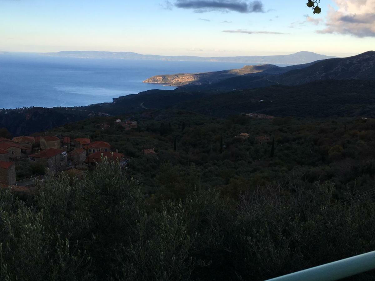 Nefeli Villa Tseria Luaran gambar