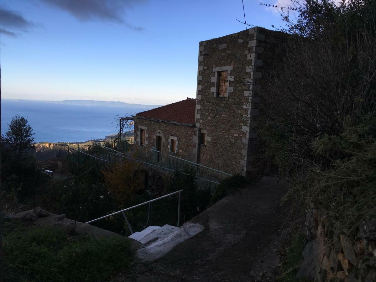 Nefeli Villa Tseria Luaran gambar